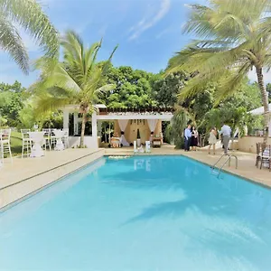Bonita - Vacation & Event Venue Sleeps 50! Villa
