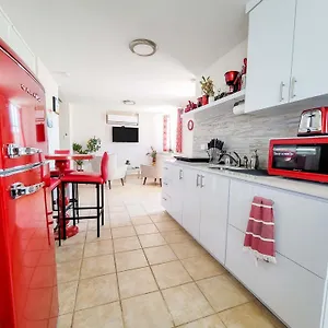  Apartment Paradise @jobos