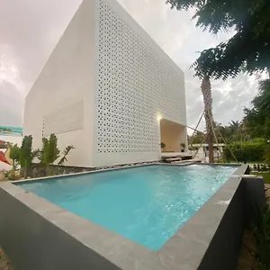 Casa Bajura Bed and breakfast